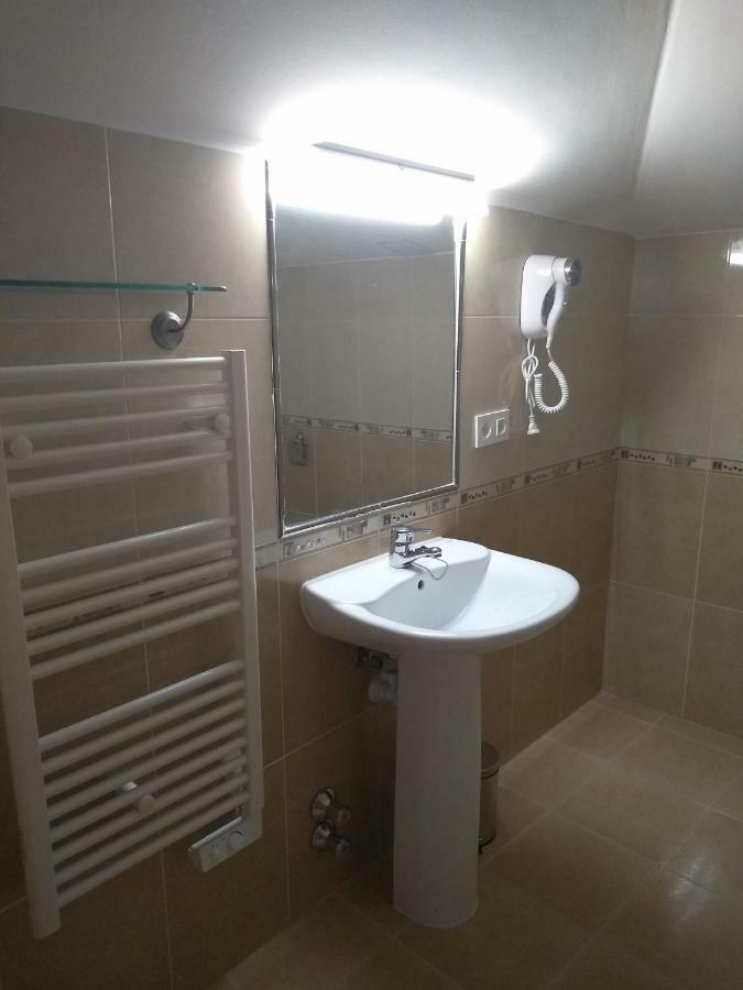 Apartamentos Prestin Кангас-де-Оніс Екстер'єр фото