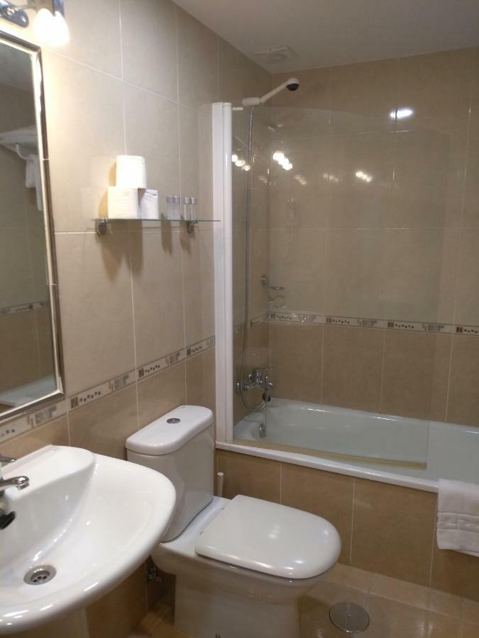 Apartamentos Prestin Кангас-де-Оніс Екстер'єр фото